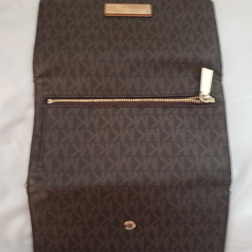 Wallet - Picture 5 of 11